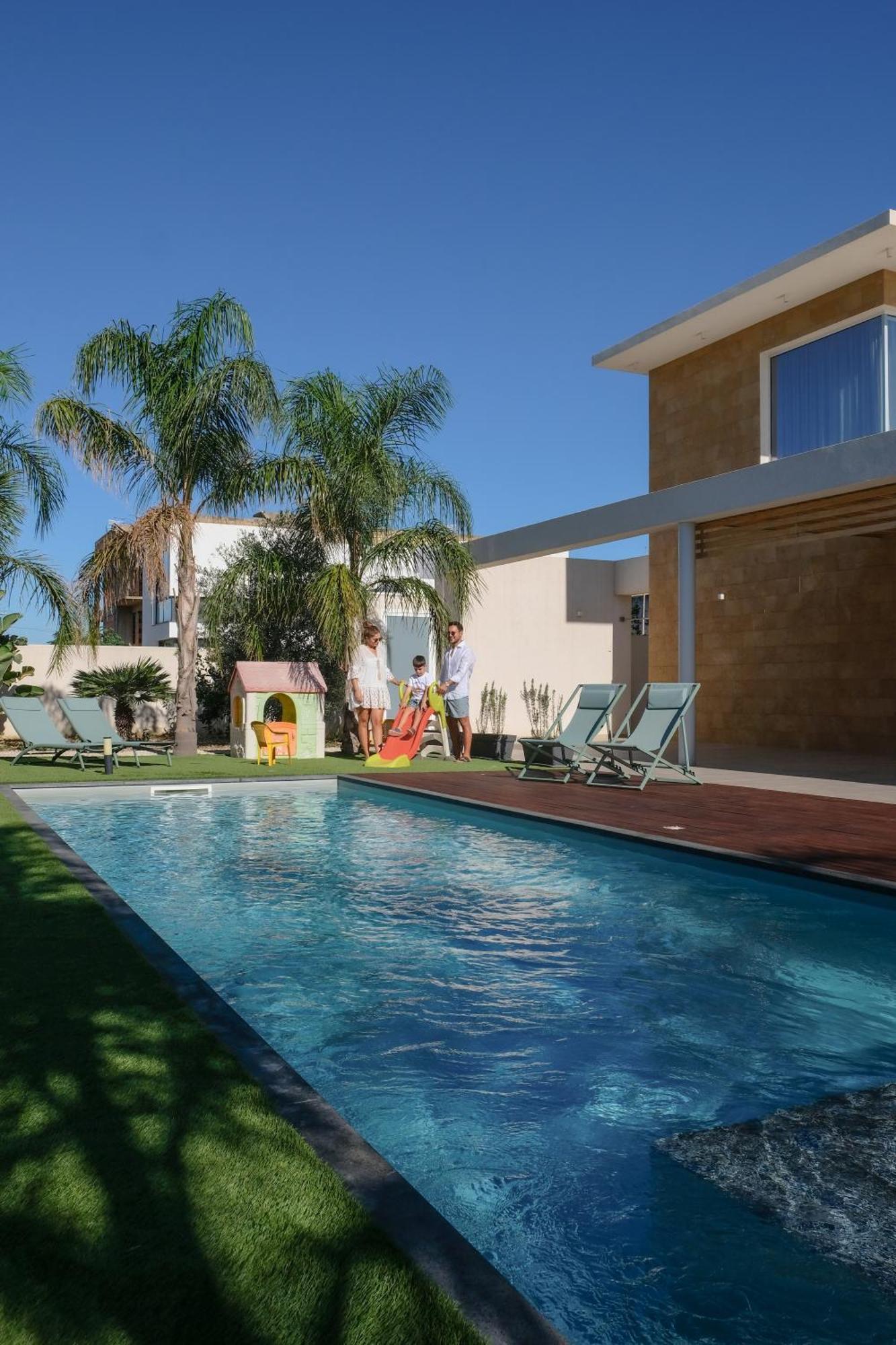 Villa Vanni เมนฟี ภายนอก รูปภาพ